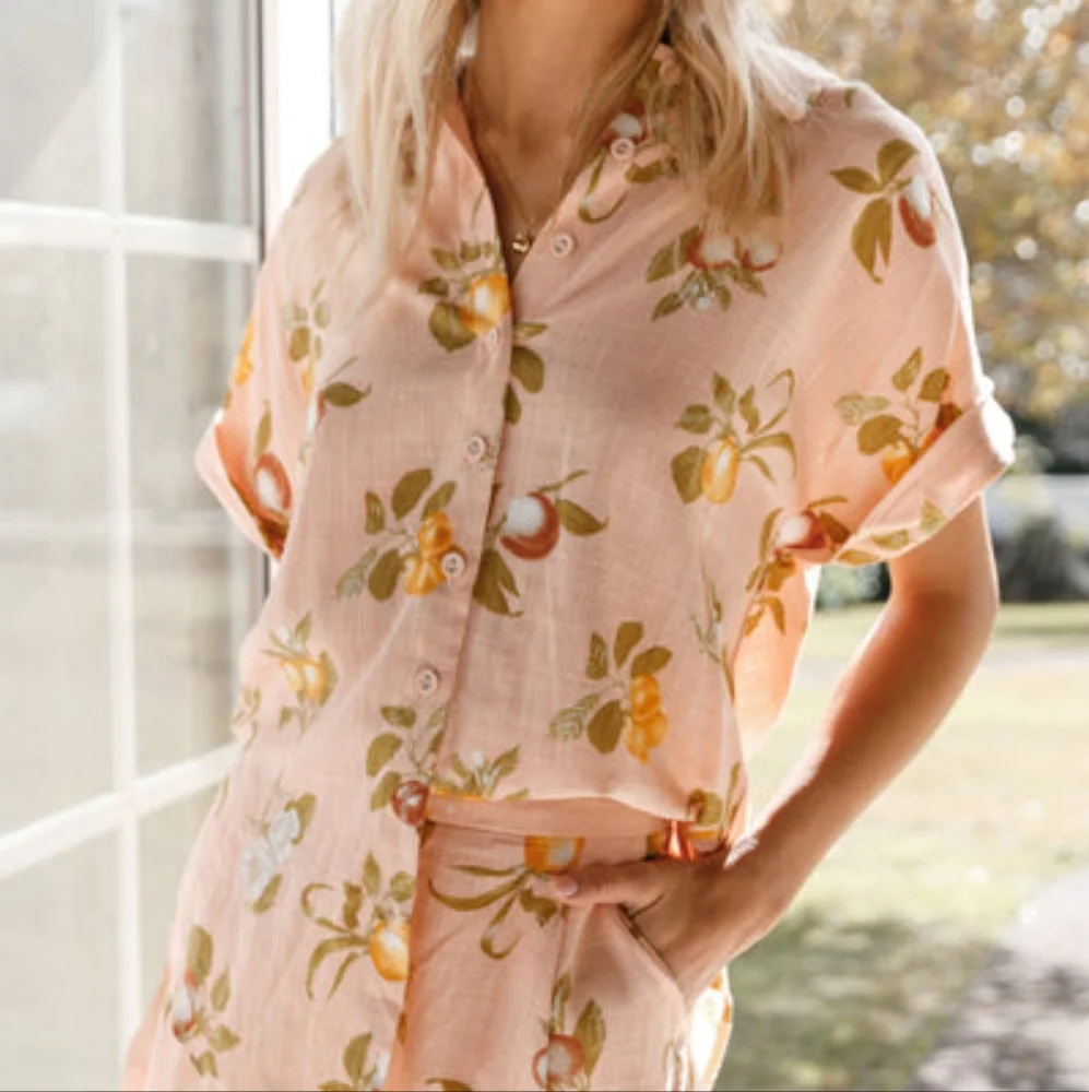 Petal & Pup Cecily Short Sleeve Button Down Top - Picture 1 of 8